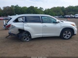 Toyota Highlander Limited V6 5TDDKRFH8ES011166 fotografie
