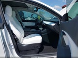 Tesla Model Y Long Range Dual Motor All-Wheel Drive 5YJYGAEE7MF179038 снимка