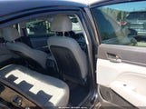 Hyundai Elantra Limited KMHD84LF0HU119605 photo