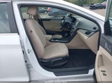 Hyundai Sonata Se 5NPE24AF7JH657425 снимка