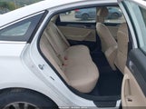 Hyundai Sonata Se 5NPE24AF7JH657425 снимка