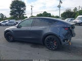 Tesla Model Y Performance Dual Motor All-Wheel Drive 7SAYGDEF7NF339241 fotografie