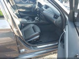 BMW X1 xDrive28I WBAVL1C52FVY38887 снимка