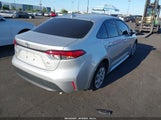 Toyota Corolla Le JTDB4MEE1RJ016689 снимка