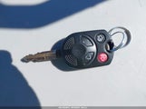 Ford Expedition Xlt 1FMJU1J58BEF07089 снимка