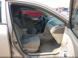 Toyota Corolla Le 2T1BU4EE0AC358828 снимка