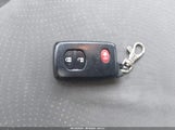 Toyota Prius Two JTDKN3DU6B1469339 fotografie