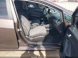 Kia Forte Lx 3KPFL4A74JE216849 снимка