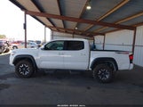 Toyota Tacoma Trd Off Road 3TMCZ5AN2JM144979 снимка