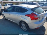 Ford Focus Titanium 1FADP3N24DL277026 fotografie