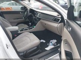 Kia Optima Lx 5XXGT4L31GG043239 снимка