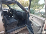 Chevrolet Silverado  Ls 1GCGK29U3XE190867 снимка