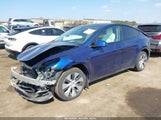 Tesla Model Y Awd/Long Range Dual Motor All-Wheel Drive 7SAYGDEE6PF615256 fotografie