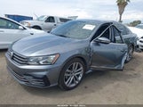 Volkswagen Passat 1.8T R-Line 1VWDT7A33HC086499 photo