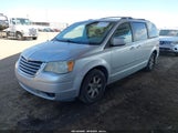 Chrysler Town & Country Touring 2A8HR54169R613437 photo
