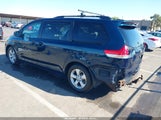Toyota Sienna Le V6 5TDKK3DC5BS004957 снимка
