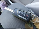 Toyota Corolla Le JTDEPMAE6N3018866 снимка