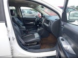 Jeep Compass Latitude 1C4NJDEB3ED546974 fotografie