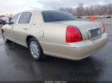 Lincoln Town Car 2LNBL8CV0AX752723 снимка