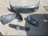 Volkswagen Golf R 2.0T W/Dcc Navigation WVWWA7AU0KW137960 снимка