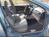 Toyota Camry Le 4T4BF1FK5CR198840 снимка