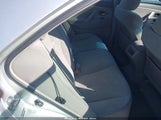 Toyota Camry Le 4T1BE46K67U629903 снимка