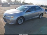 Toyota Camry Le 4T4BF1FK2GR528875 снимка