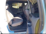 Toyota Tacoma Trd Off Road 3TMCZ5AN1KM249062 photo