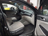 Hyundai Tucson Se KM8J23A41KU857405 снимка