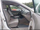 Toyota Camry Le 4T1BE32KX4U353074 снимка