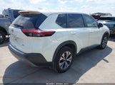 Nissan Rogue Sv Fwd 5N1BT3BA3NC697205 fotografie