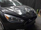 Ford Focus Se 1FADP3F26HL249569 photo