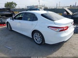Toyota Camry Hybrid Xle 4T1B21HK6JU004848 fotografie