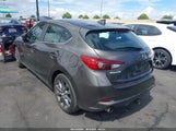 Mazda Mazda3 Touring 3MZBN1L31JM182390 снимка