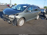 Toyota Sienna Limited V6 7 Passenger 5TDYK3DC8DS303565 снимка