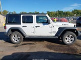 Jeep Wrangler Unlimited Sport S 4X4 1C4HJXDG9JW296716 fotografie