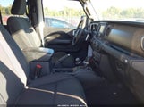 Jeep Wrangler Unlimited Sport S 4X4 1C4HJXDG9JW296716 fotografie