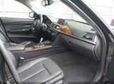 BMW 328I xDrive WBA3B5C56FF959806 снимка