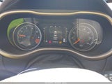 Jeep Cherokee Latitude 1C4PJLCB1FW508011 снимка
