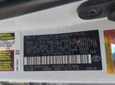 Toyota Camry Le 4T1C11AK5NU716372 photo