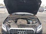 Audi Q5 2.0T Premium WA1C2AFPXHA100608 снимка