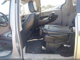 Chrysler Voyager Lxi 2C4RC1DG9LR157693 снимка