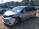 Toyota Sienna Xle V6 8 Passenger 5TDYK3DC6DS333194 fotografie
