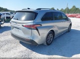 Toyota Sienna Xle 5TDJRKEC9NS127830 photo