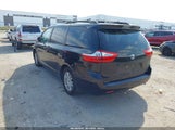 Toyota Sienna Xle 8 Passenger 5TDYK3DC8FS660330 fotografie
