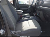 Jeep Wrangler Unlimited Sport S 4X4 1C4HJXDG1KW536147 fotografie