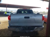 Toyota Tundra Grade 5.7L V8 5TFEY5F12BX103572 fotografie