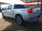 Toyota Tundra Grade 5.7L V8 5TFEY5F12BX103572 fotografie