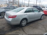 Toyota Camry Le 4T1BE46K27U082743 снимка