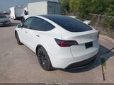 Tesla Model Y Performance Dual Motor All-Wheel Drive 7SAYGDEF1PF864976 fotografie